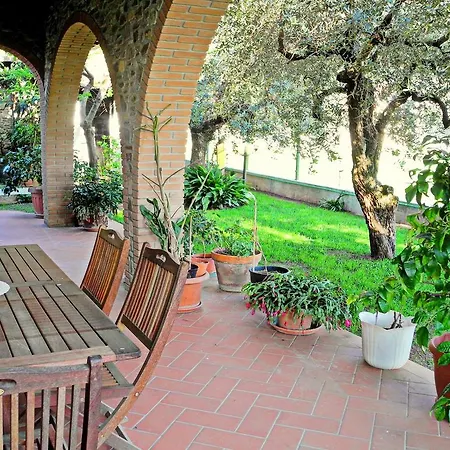 Exquisite In Tuscany With Private Garden Prázdninový dům