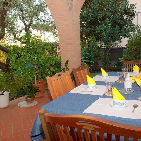 Exquisite In Tuscany With Private Garden *